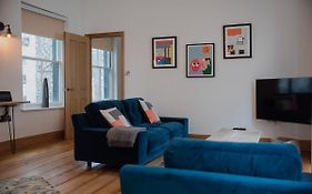 Spacious Norwich Lanes Apartment With Roof Terrace