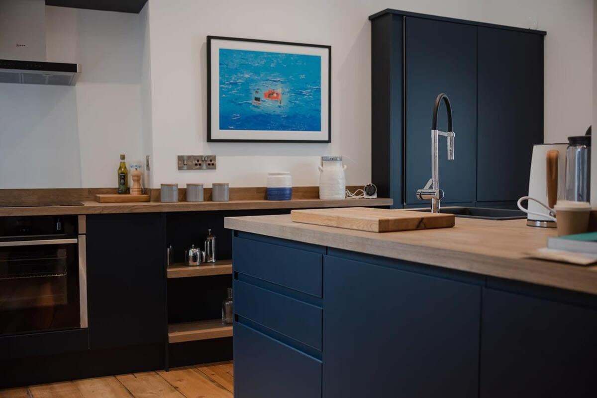 Spacious Norwich Lanes Apartment With Roof Terrace Exterior photo
